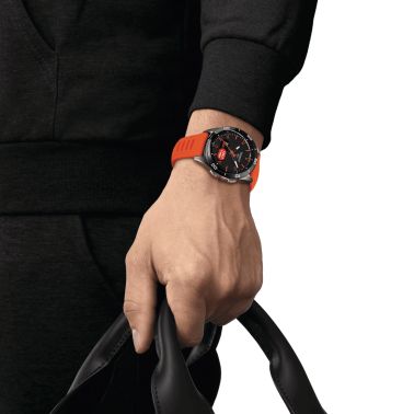 Montre Tissot T-Touch Connect Sport Solar Titane bracelet silicone orange 43 mm T153.420.47.051.02