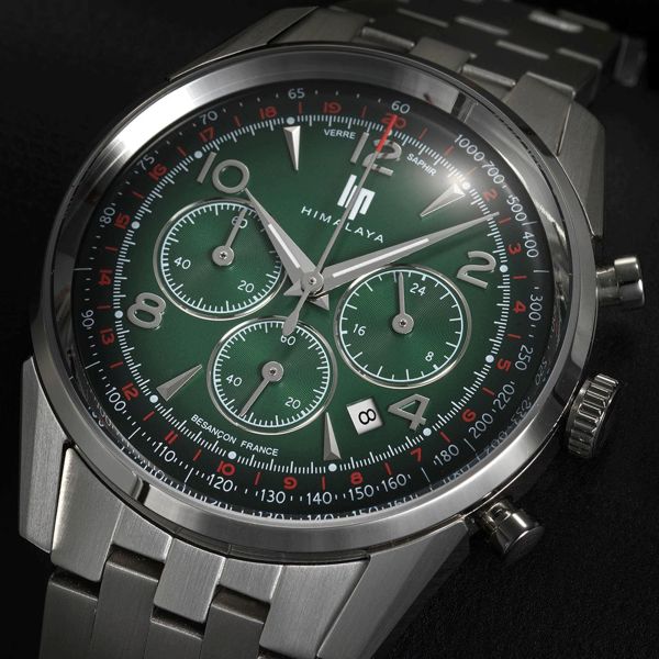 Montre Lip Himalaya Chronographe Quartz cadran vert bracelet acier 40 mm