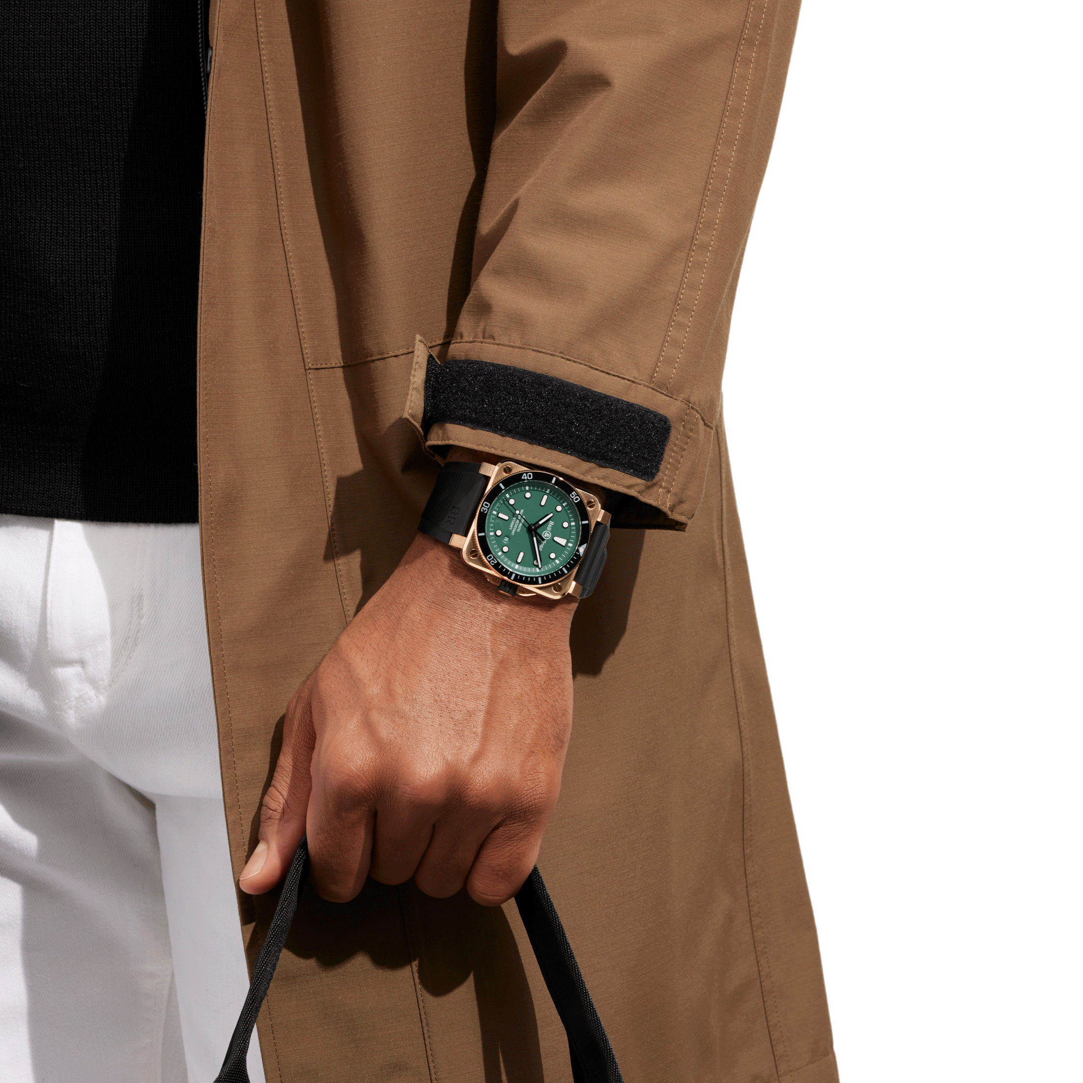 Montre Bell & Ross BR 03-92 Diver Black & Green Bronze automatique cadran vert bracelet caoutchouc 42 mm