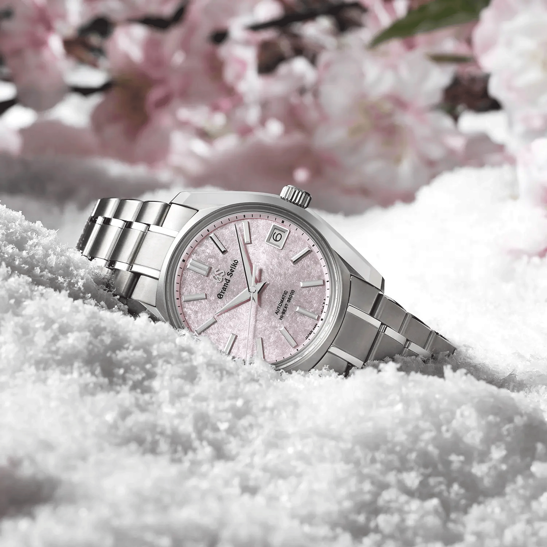 Montre Grand Seiko Heritage 62GS "Sakura-Kakushi" Hi-Beat 36 000 cadran rose bracelet titane 38 mm