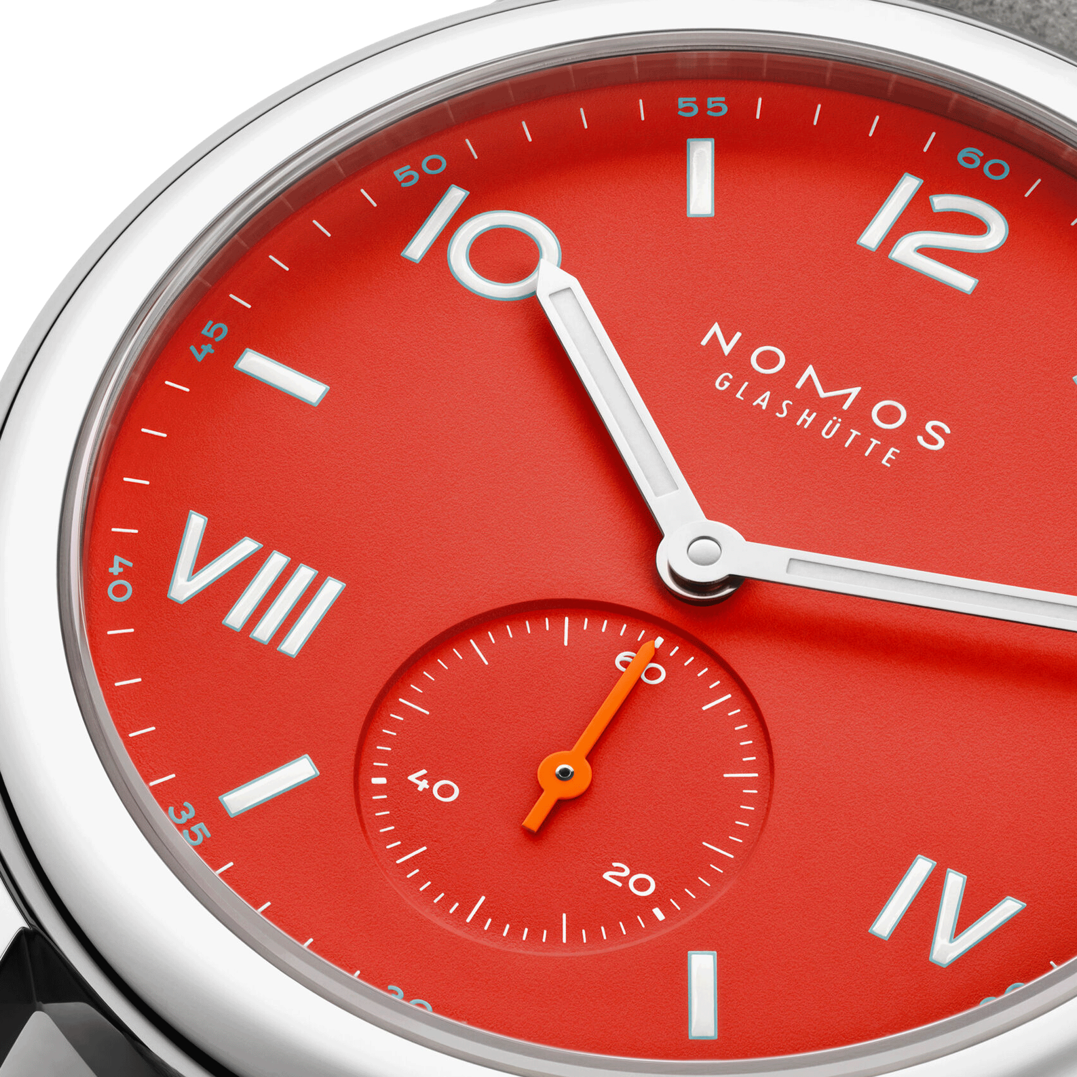 Montre NOMOS Club Campus Nonstop Red mécanique fond acier cadran rouge 36 mm 716.GB