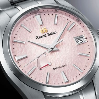 Grand Seiko Heritage Spring Drive "Pink Snowflake" Calibre 9R 20th anniversary pink dial titanium bracelet 41 mm