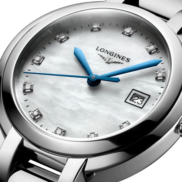 Montre Longines PrimaLuna quartz index diamants cadran nacre blanche bracelet acier 30 mm L8.122.4.87.6