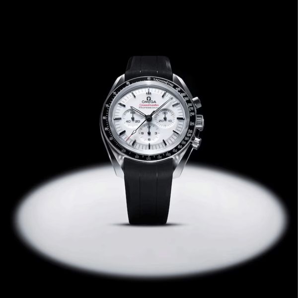 Omega Speedmaster Moonwatch Professional Co-Axial Master Chronometer white dial sapphire crystal rubber strap 42 mm