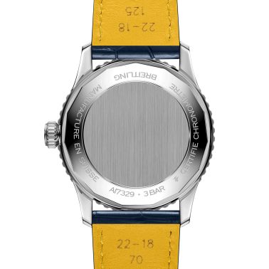 Montre Breitling Navitimer 2024 automatique cadran bleu bracelet cuir bleu 41 mm A17329161C1P1