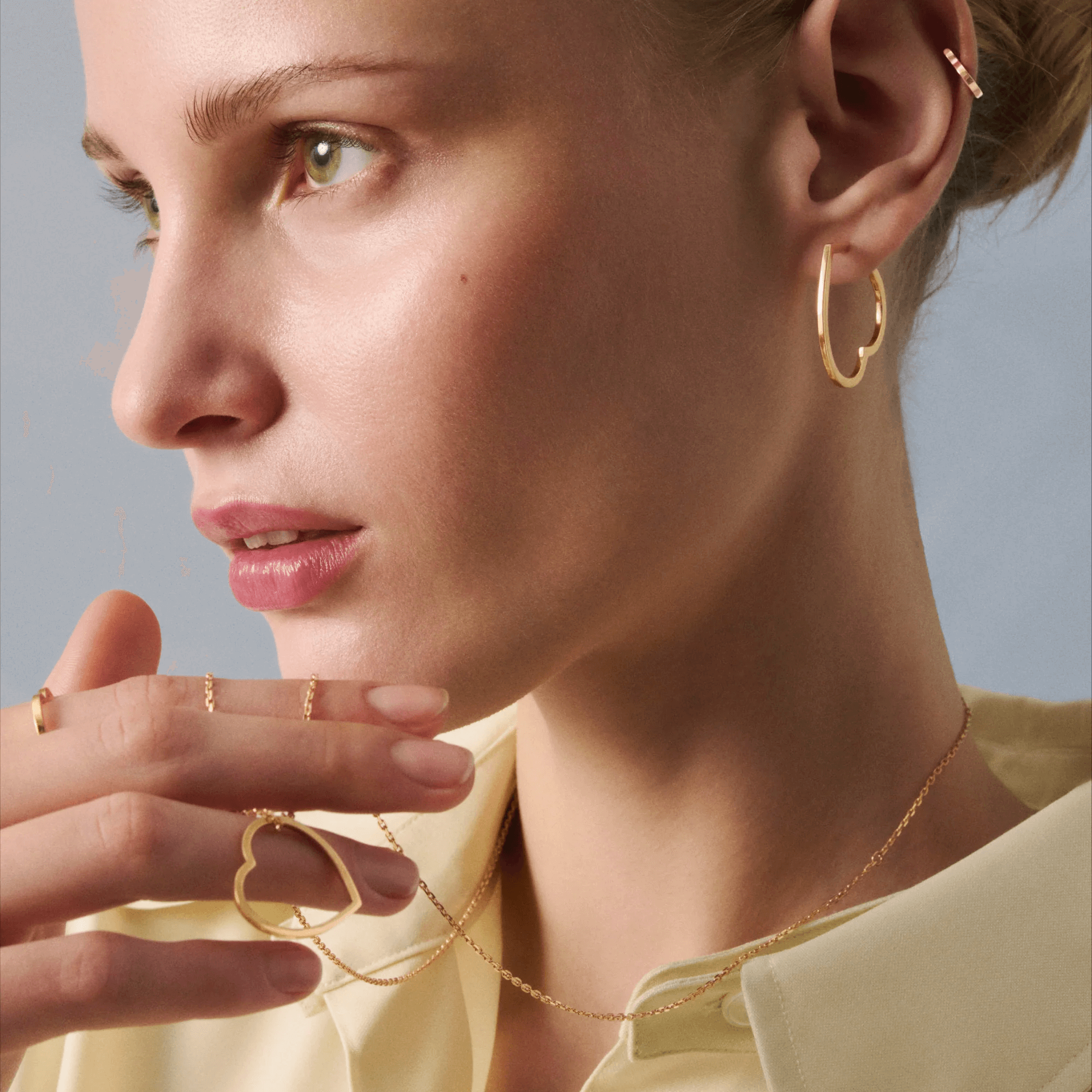 Repossi Antifer Heart SM earring in rose gold