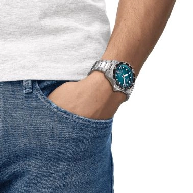 Montre Tissot Seastar 1000 Powermatic 80 cadran turquoise bracelet acier 40 mm T120.807.11.091.00