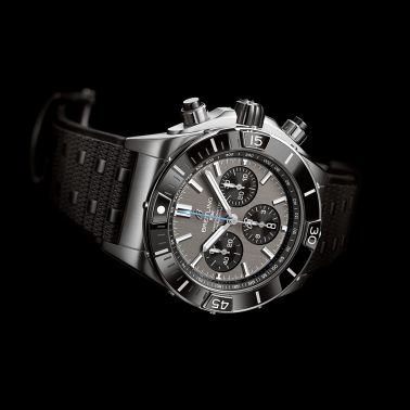 Breitling Super Chronomat Titanium B01 automatic watch anthracite dial black rubber strap 44 mm