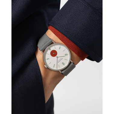 Montre Nomos Tangente 38 Date Chili - Ed. limitée 175 ans mécanique bracelet textile gris 37,5 mm