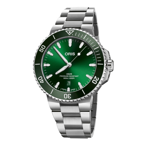 Montre Oris Plongée Aquis Date Calibre 733 automatique cadran vert bracelet acier 43,5 mm