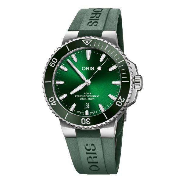 Montre Oris Plongée Aquis Date Calibre 733 automatique cadran vert bracelet caoutchouc vert 41,5 mm