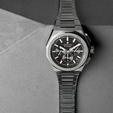Montre Zenith Defy Skyline Chronographe El-Primero automatique cadran noir bracelet acier 42 mm