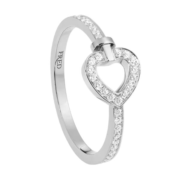 Bague Fred Pretty Woman mini modèle en or blanc et diamants