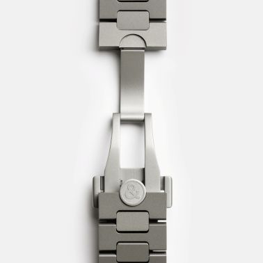 Montre Bell & Ross BR-X5 Black Titanium automatique cadran noir bracelet titane 41 mm