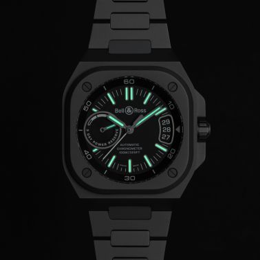 Montre Bell & Ross BR-X5 Black Titanium automatique cadran noir bracelet titane 41 mm