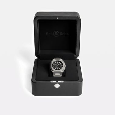 Montre Bell & Ross BR-X5 Black Titanium automatique cadran noir bracelet titane 41 mm