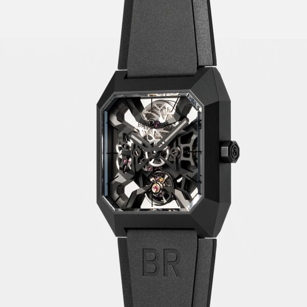 Montre Bell & Ross BR 03 Cyber Ceramic automatique bracelet caoutchouc 42 mm