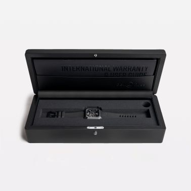 Montre Bell & Ross BR 03 Cyber Ceramic automatique bracelet caoutchouc 42 mm