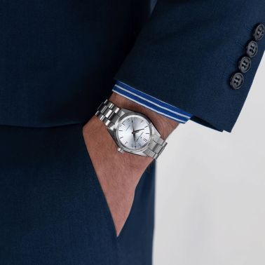 Montre Hamilton Jazzmaster Performer automatique cadran argent bracelet acier 34 mm H36105150