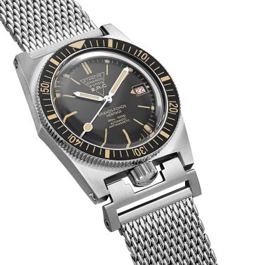 ZRC Grands Fonds 300 Heritage black dial steel bracelet 38 mm