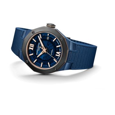 Montre Baume et Mercier Riviera acier titane automatique cadran bleu transparent bracelet caoutchouc bleu 42 mm 10769