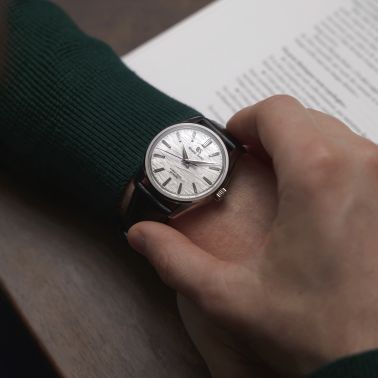 Montre Grand Seiko Evolution 9 "Birch Bark" Hi-Beats mécanique cadran blanc bracelet cuir 38,6 mm