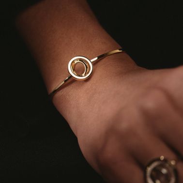 Lepage Alba bangle bracelet in yellow gold