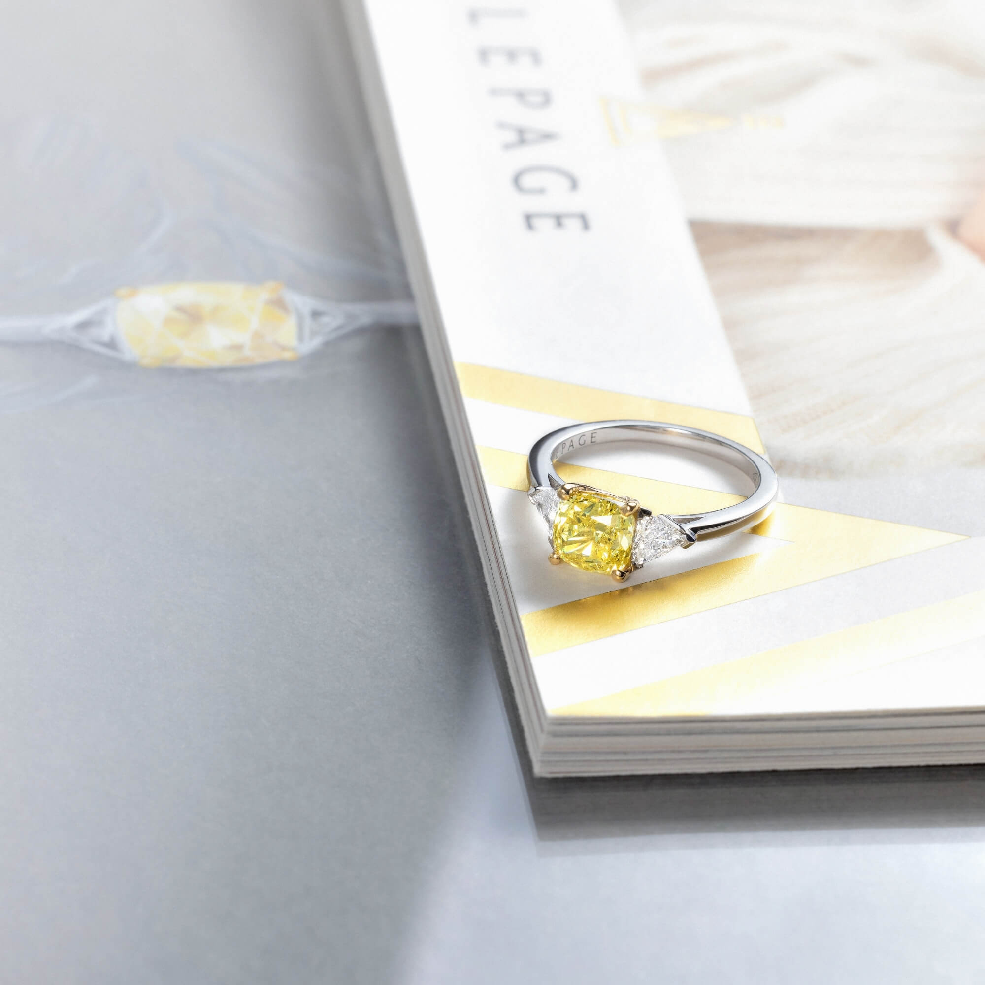 Bague Lepage Evidence 1922 en or blanc, diamant jaune et diamants