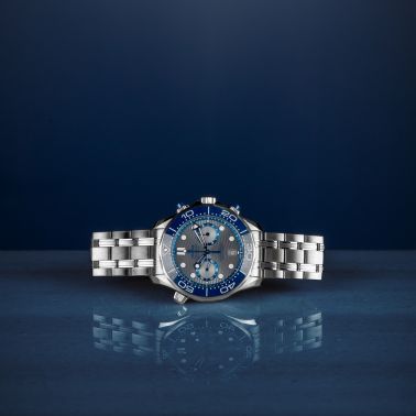 Montre Omega Seamaster Diver 300m Chronograph automatique 44 mm Full Set 2022