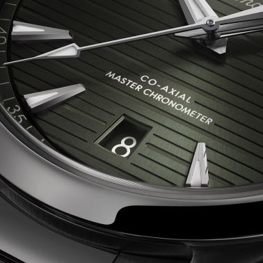 Montre Omega Seamaster Aqua Terra 150m Co-Axial Master Chronometer cadran vert bracelet acier 38 mm
