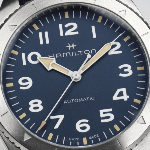 Montre Hamilton Khaki Field Expedition automatique cadran bleu bracelet NATO bleu 41 mm H70315940