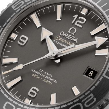 Montre Omega Seamaster Planet Ocean 600m Co-Axial Master Chronometer cadran gris bracelet caoutchouc 43,5 mm