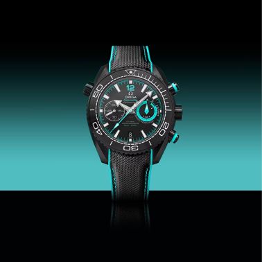Montre Omega Seamaster Planet Ocean 600m Chronographe Édition ETNZ Deep Black cadran noir bracelet caoutchouc 45,5 mm