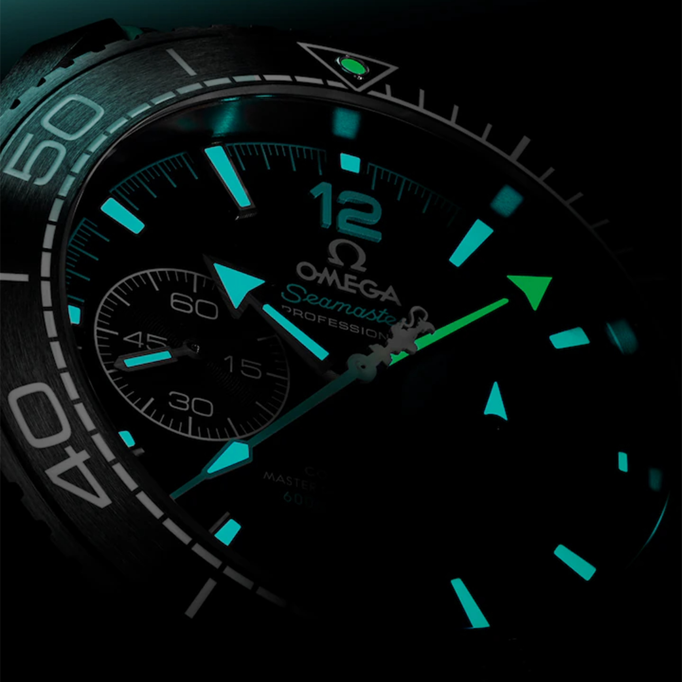 Omega Seamaster Planet Ocean 600m Chronograph ETNZ Deep Black Edition black dial rubber strap 45,5 mm