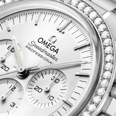 Omega Speedmaster Moonwatch Professional Chronograph Co-Axial Master Chronometer Canopus gold Diamonds Bezel 42 mm