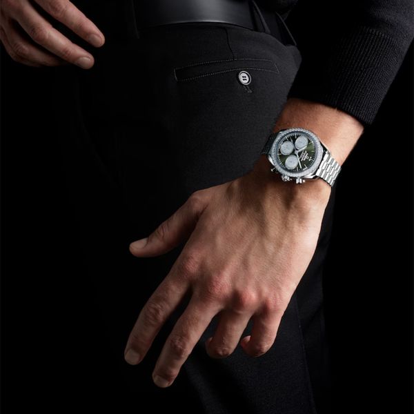 Omega Speedmaster 38 Diamonds Chronograph Co-Axial Chronometer automatic green dial steel bracelet 38 mm