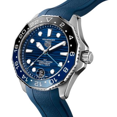 TAG Heuer Aquaracer Professional 300 GMT automatic watch blue dial blue rubber strap 42 mm