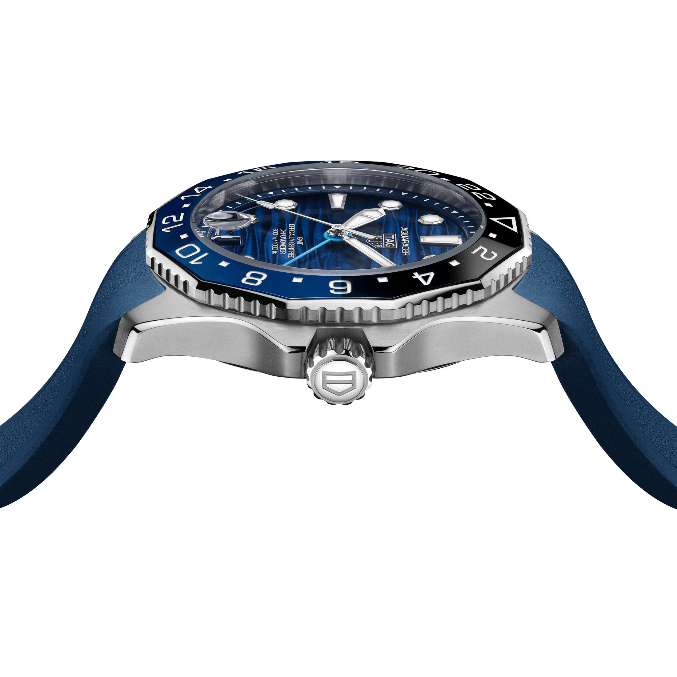 TAG Heuer Aquaracer Professional 300 GMT automatic watch blue dial blue rubber strap 42 mm