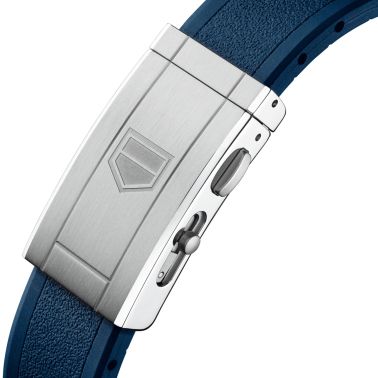 TAG Heuer Aquaracer Professional 300 GMT automatic watch blue dial blue rubber strap 42 mm