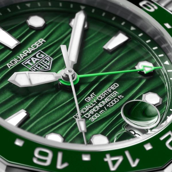 TAG Heuer Aquaracer Professional 300 GMT automatic watch green dial steel bracelet 42 mm WBP5115.BA0013
