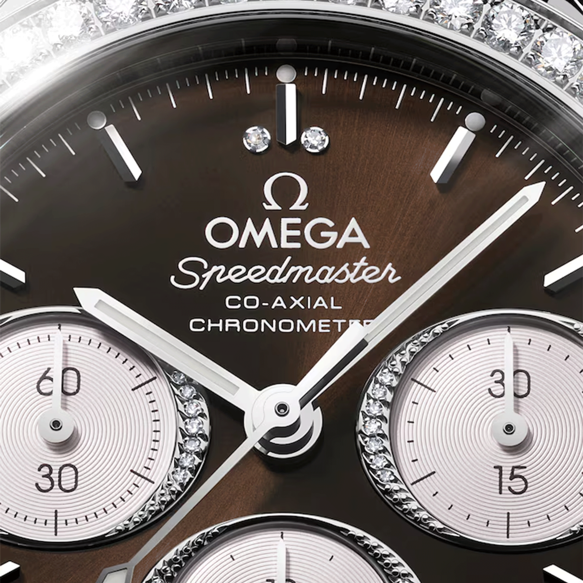 Montre Omega Speedmaster 38 Diamants Chronographe Co-Axial Chronometer automatique cadran brun bracelet cuir 38 mm