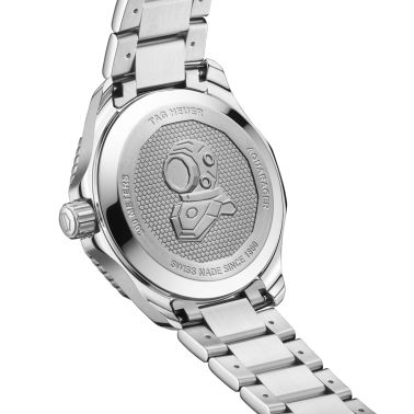 Montre TAG Heuer Aquaracer Professional 300 Date automatique cadran noir bracelet acier 42 mm WBP5110.BA0013