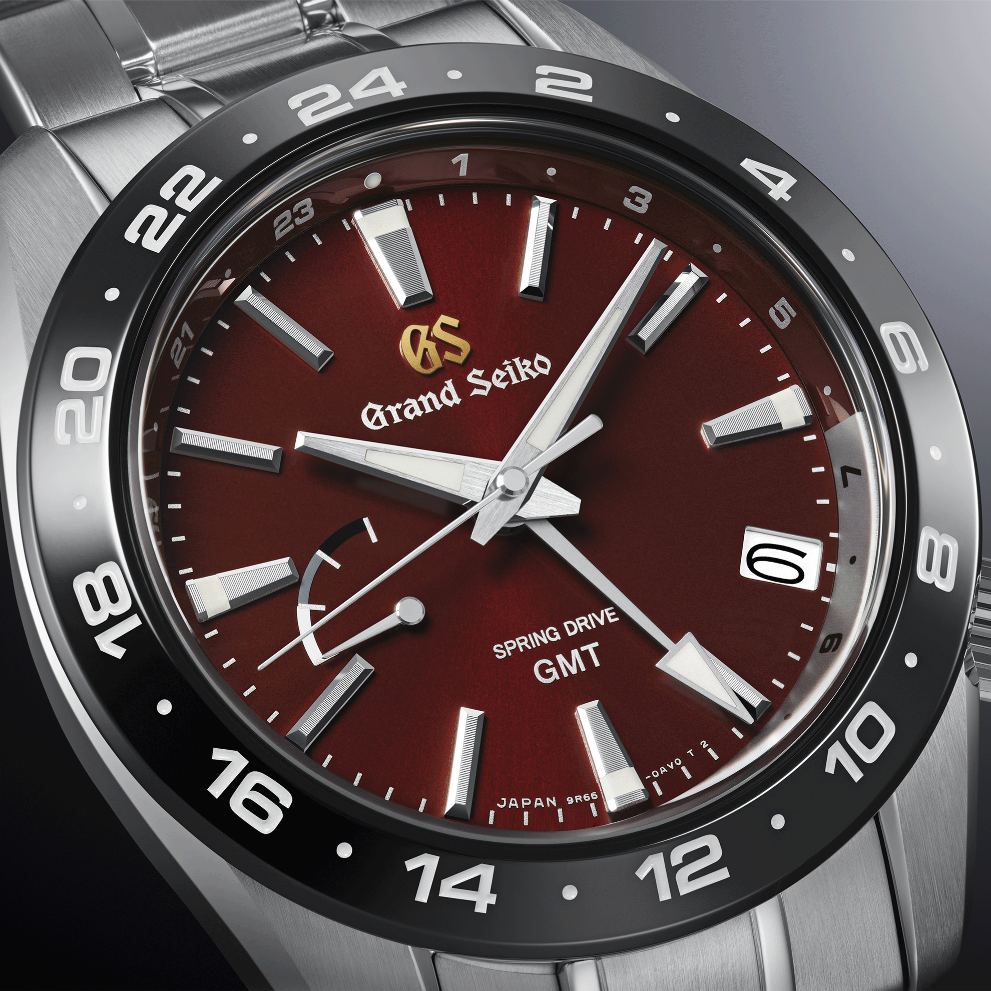 Grand Seiko Sport Spring Drive GMT "Hotaka Peaks - Morning Glow" red dial steel bracelet 40,5 mm
