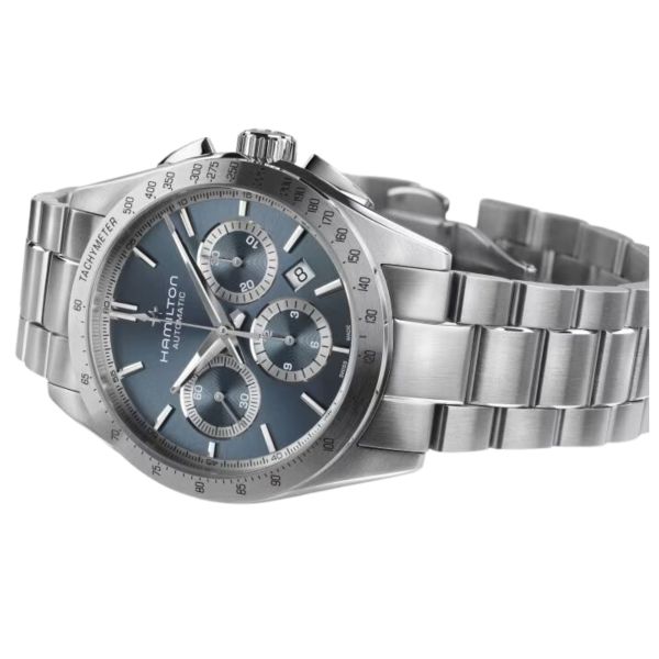 Montre Hamilton Jazzmaster Performer Chronographe automatique cadran bleu clair bracelet acier 42 mm