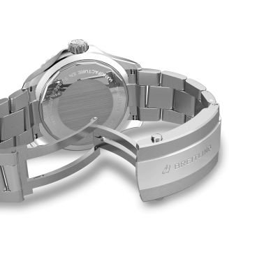 Breitling Superocean automatic watch black dial steel bracelet 42 mm