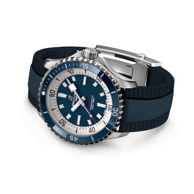 Montre Breitling Superocean automatique cadran bleu bracelet caoutchouc bleu 42 mm A17375E71C1S1