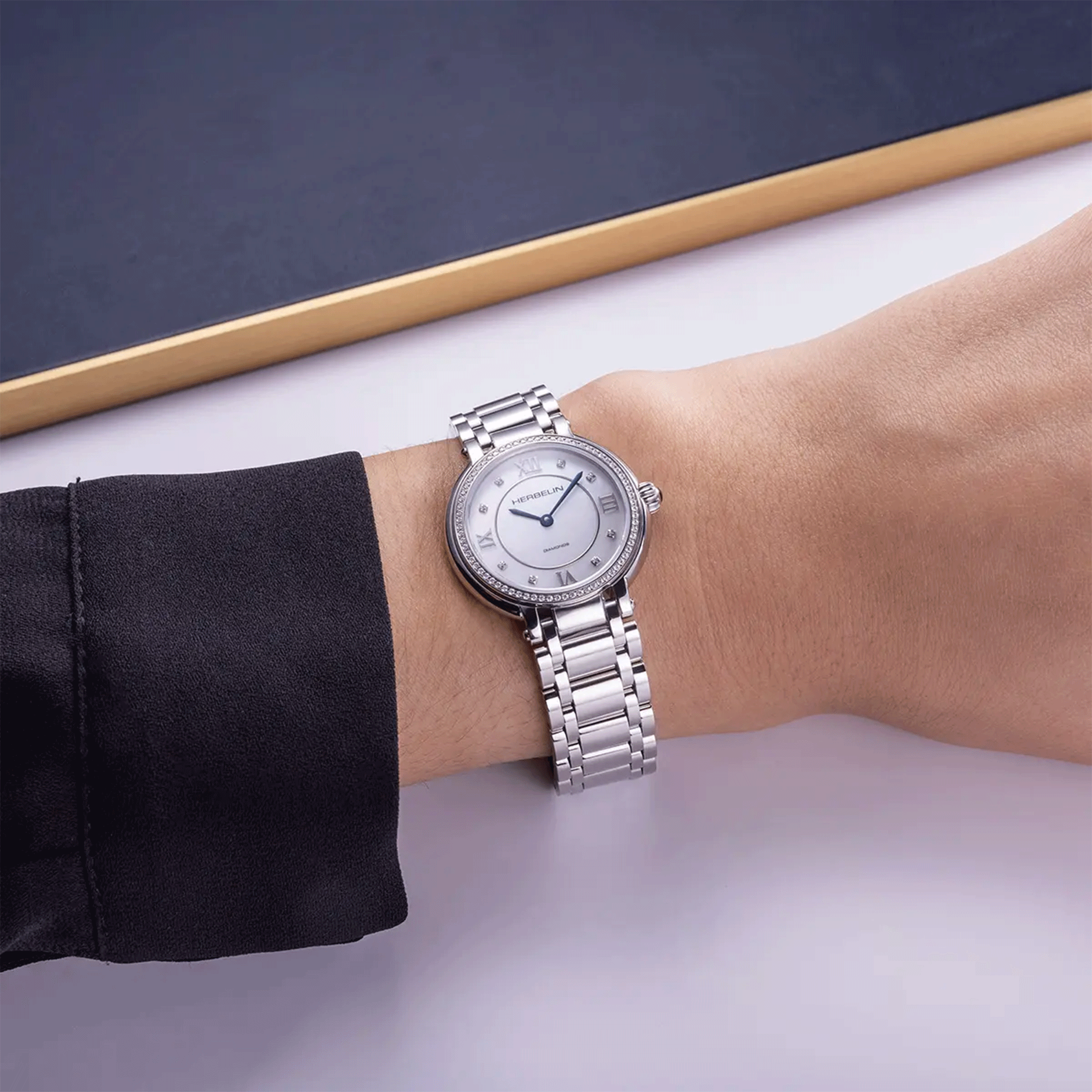 Montre Herbelin Galet Diamants quartz cadran nacre bracelet acier 28 mm