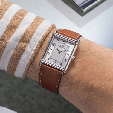 Montre Herbelin Art Déco quartz cadran argent chiffres arabes bracelet cuir brun 26,5 x 32,5 mm