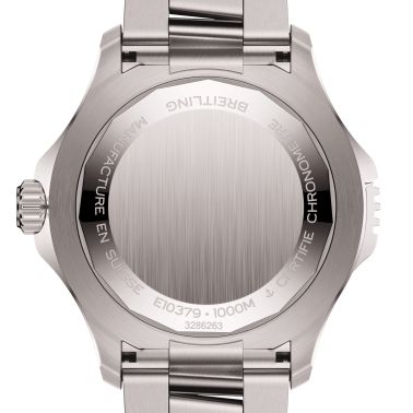 Breitling Superocean Super Diver automatic watch grey camouflage dial titanium bracelet 46 mm E10379351B1E1
