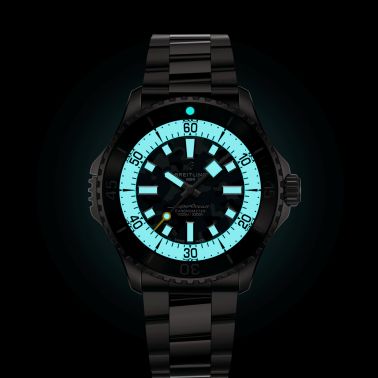 Breitling Superocean Super Diver automatic watch grey camouflage dial titanium bracelet 46 mm E10379351B1E1